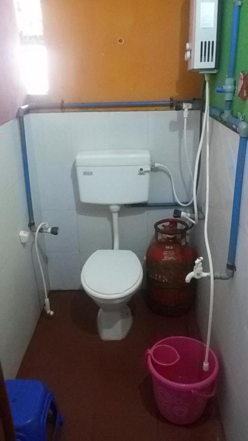 Family Homestay マディケーリ エクステリア 写真